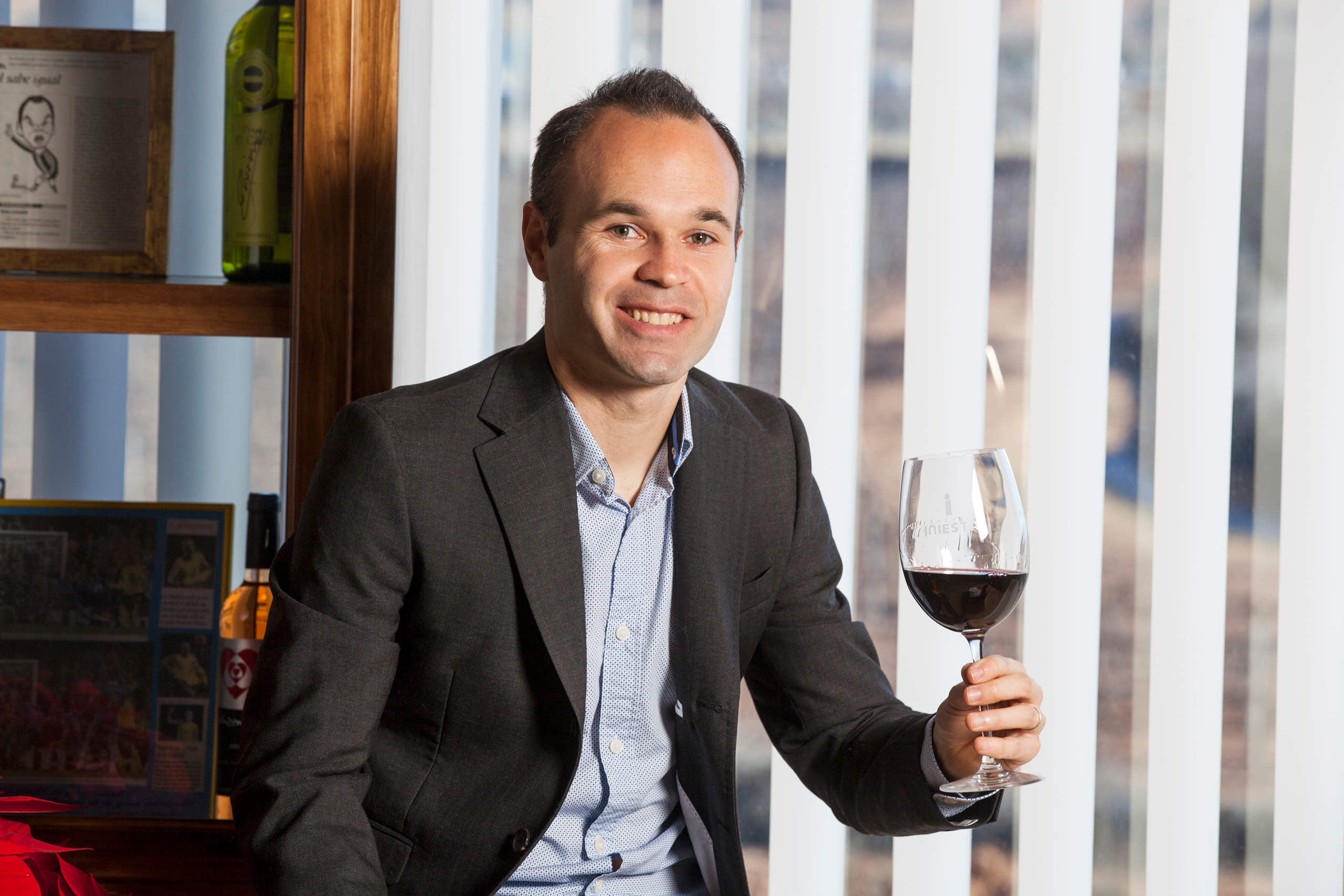 博主:恒大足校败诉,必须给杨黔东开具自由身证明